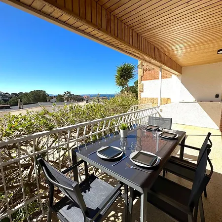 California Apartment *