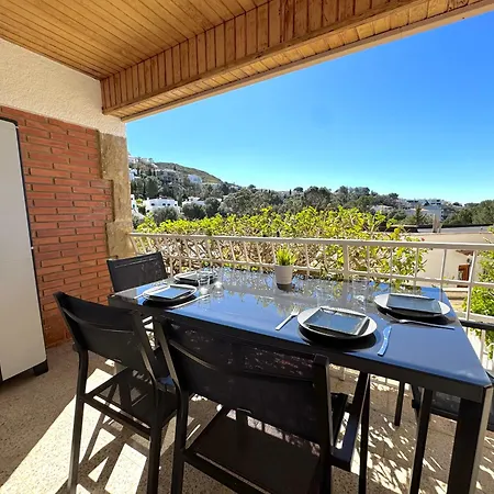 California Apartment *